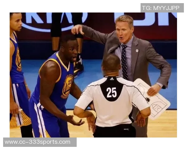 库里期待科尔调整轮换关键在于如何搭配追梦与巴特勒