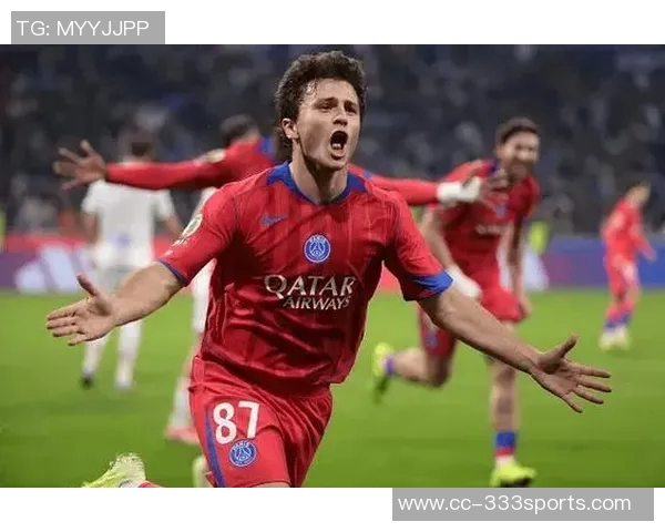 纳尼期待曼联引进塞梅尼奥认为他是红魔球迷心仪的理想人选