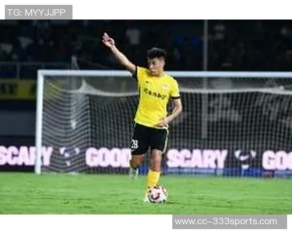 青岛媒体报道张呈栋回归西海岸董宇试训引关注